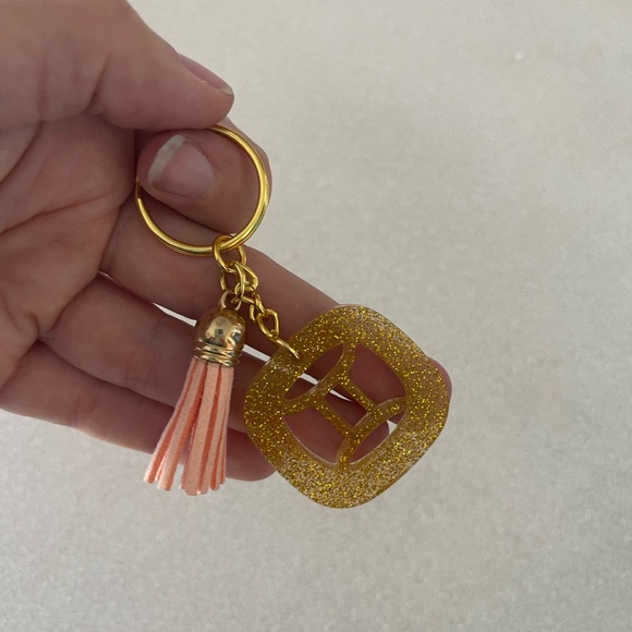 **SPECIAL DEAL** Handmade Zodiac (Gemini) Keychain - Please read description - Picture 2 of 3